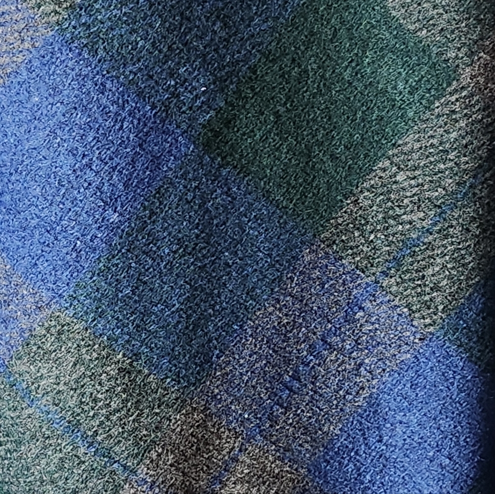 NWT Retro Style Blue and Green Plaid Women's Winter Skirt - Picture 5 of 5